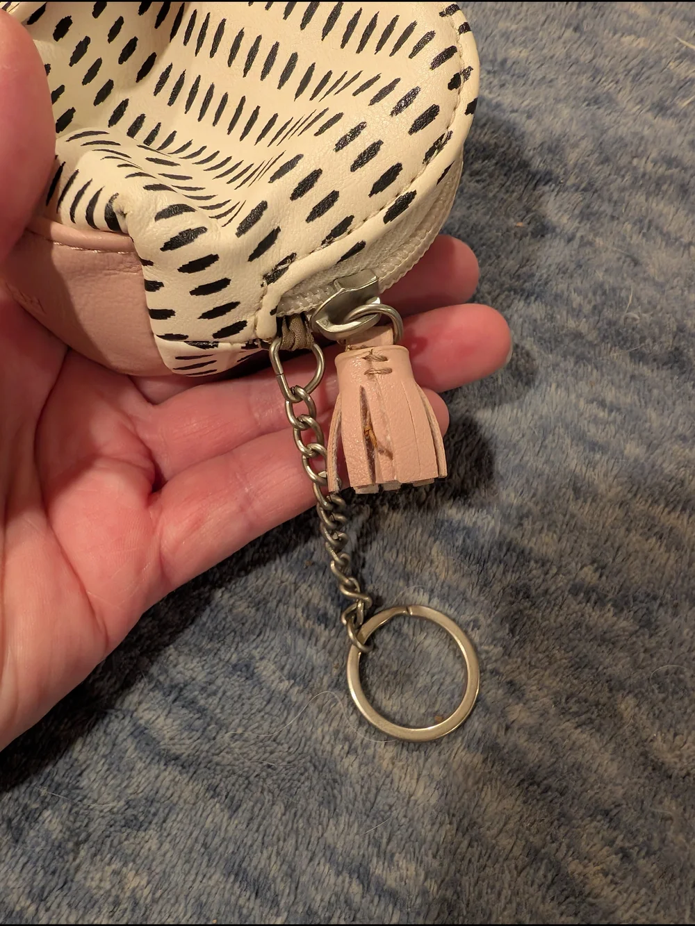 Relic Elephant Coin Pouch Keyring - White & Pink